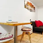 Apartmán Corner View 1 *