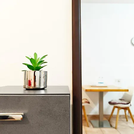 Corner View 1 Iz-Zlielaq