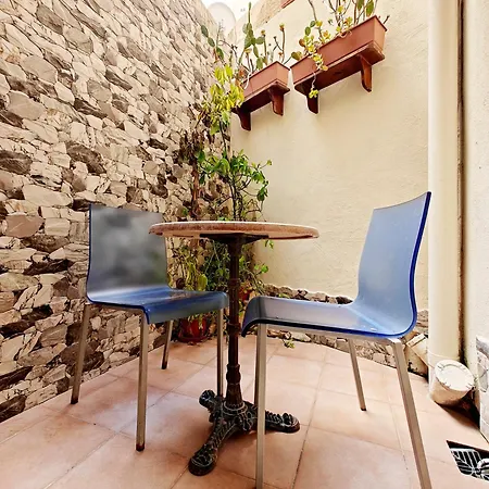 Corner View 1 * Iz-Zlielaq